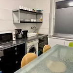 Bismarck Bach Apartment *